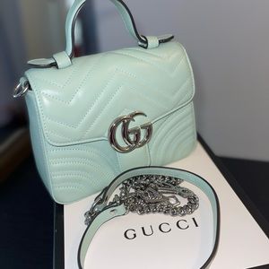 Mini handle too Gucci marmont